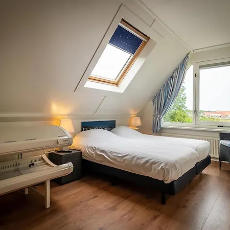 Retreat With Private Sauna Villa *
