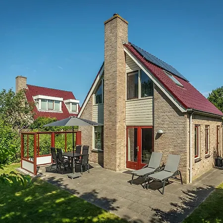 Retreat With Private Sauna * De Koog (Texel)